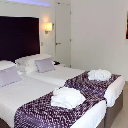 Hotel Western Carlton 4*