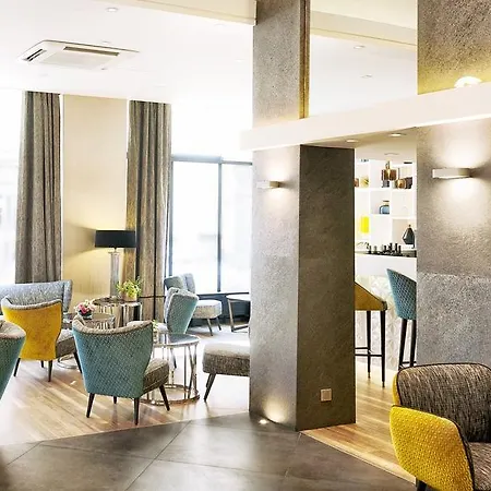 Western Carlton Hotel 4*